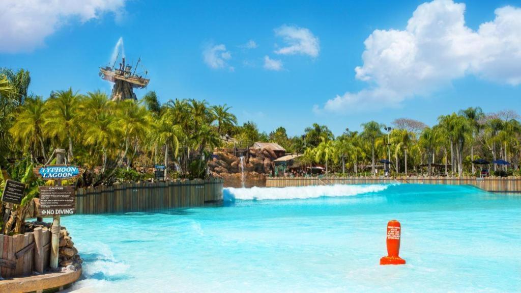 Disney'S Yacht Club Resort レイク・ブエナ・ビスタ エクステリア 写真